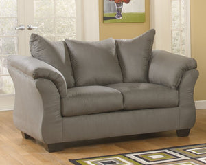 Darcy Loveseat image