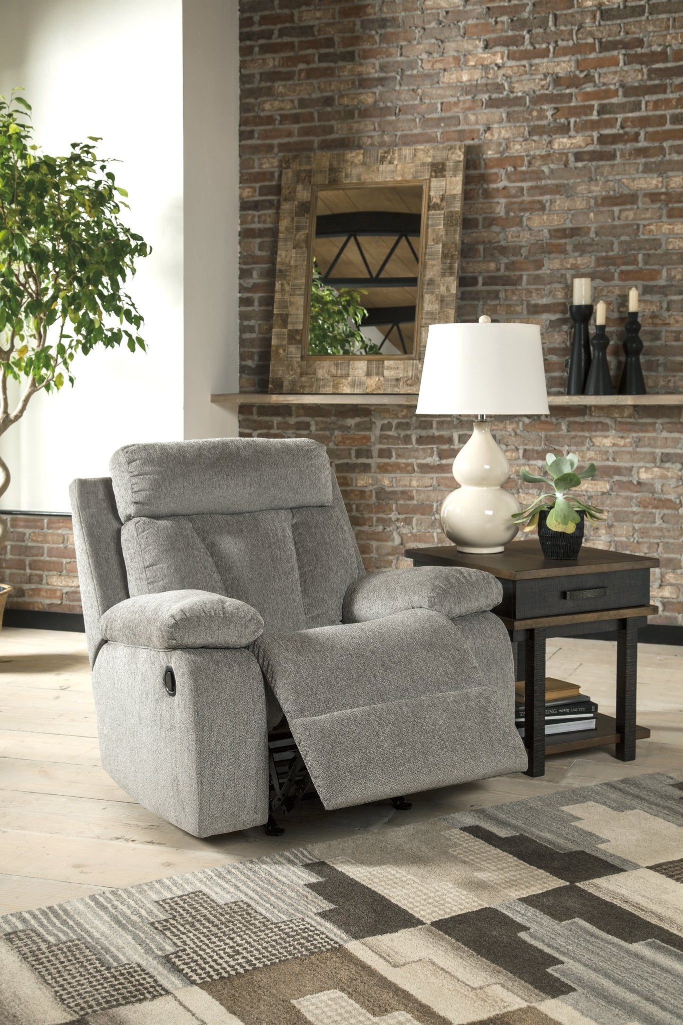 Mitchiner Recliner image