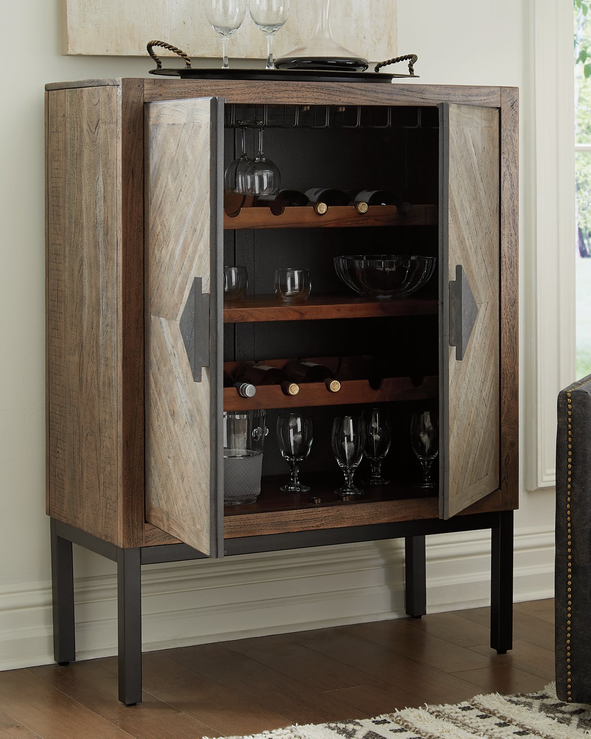 Premridge Bar Cabinet image