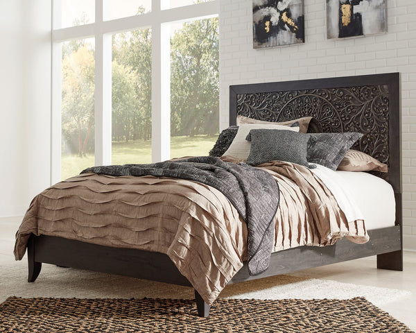 Paxberry Queen Panel Bed