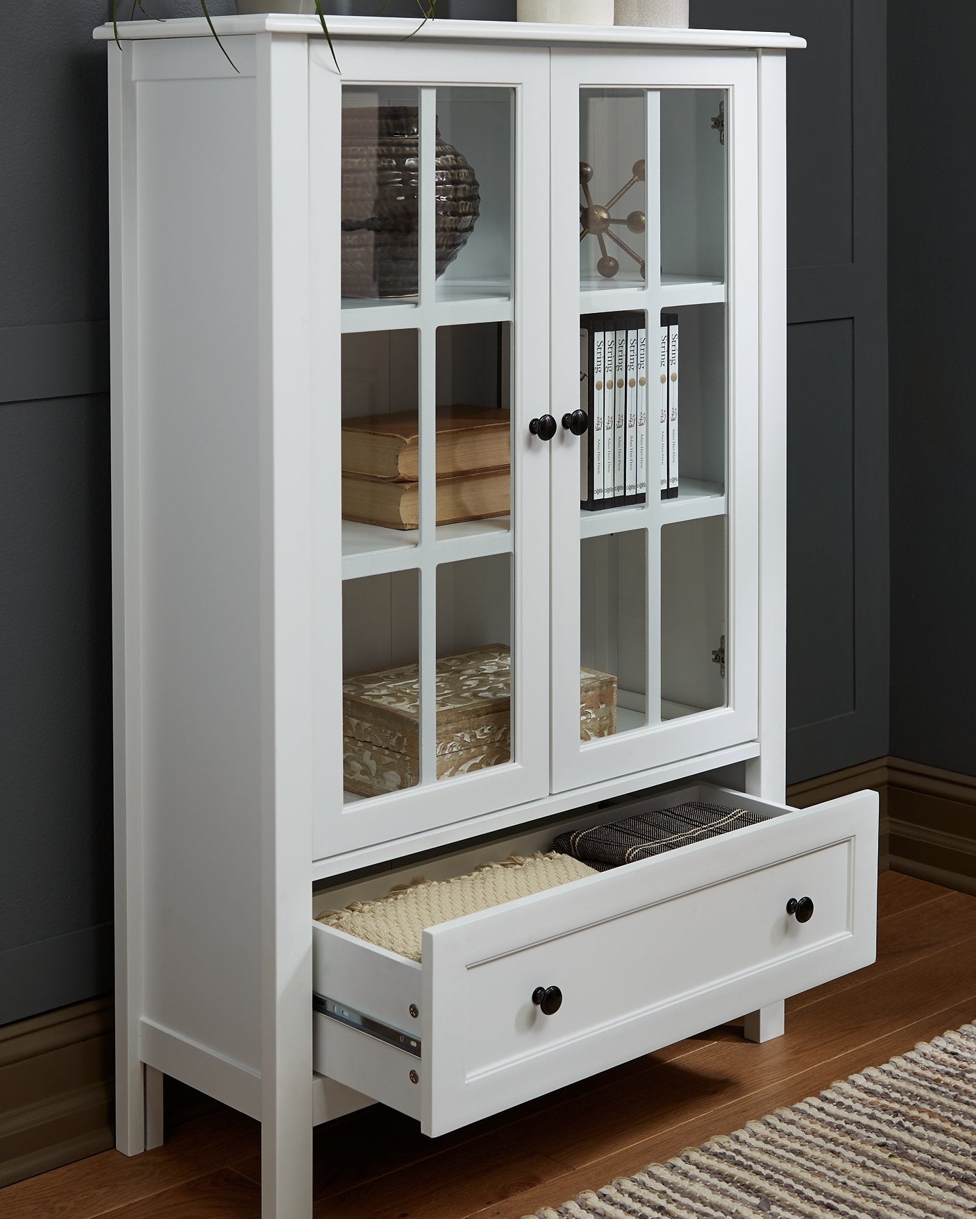 Miranda Accent Cabinet image